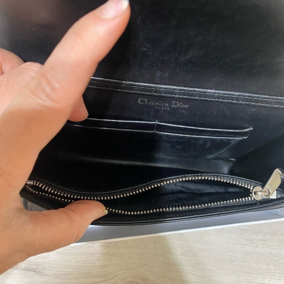 Used - Picture 12 of 12